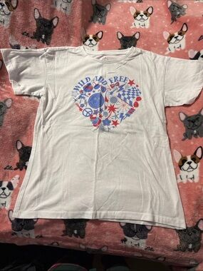 Kids 'Wild and Free' Heart Graphic Tee - White